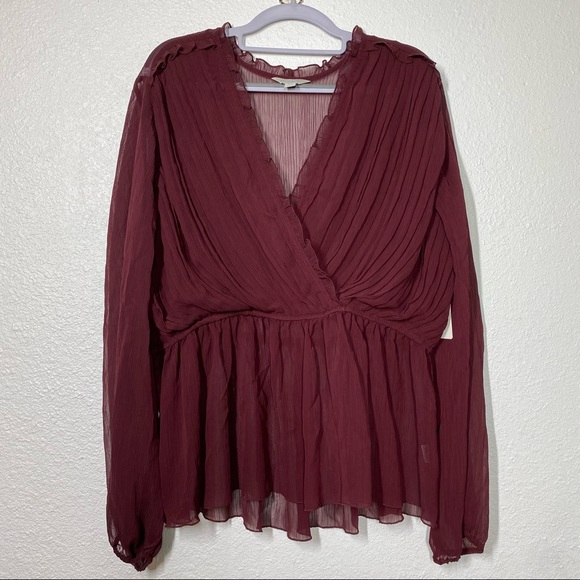 Belle Sky Sheer long sleeve peplum blouse NWT - Picture 2 of 9